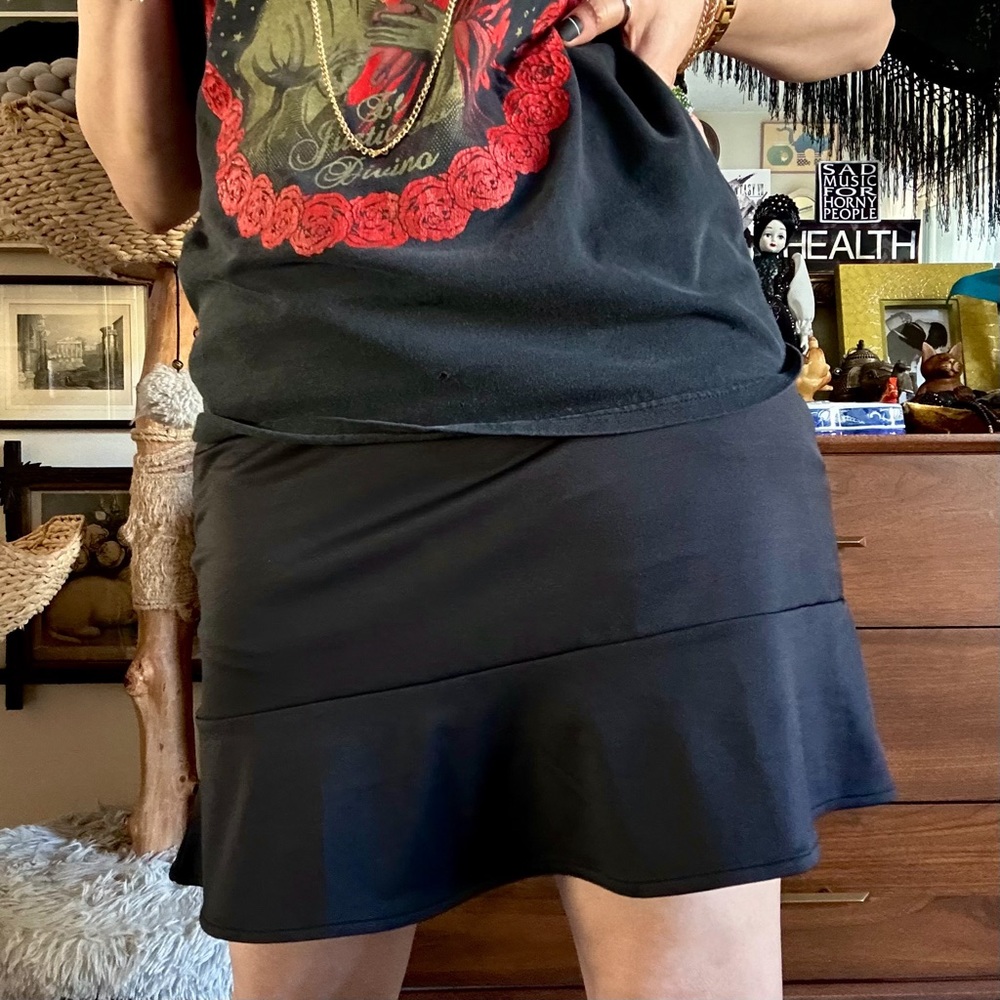 antigua black poly / spandex tennis / golf skirt / sz med & lrg